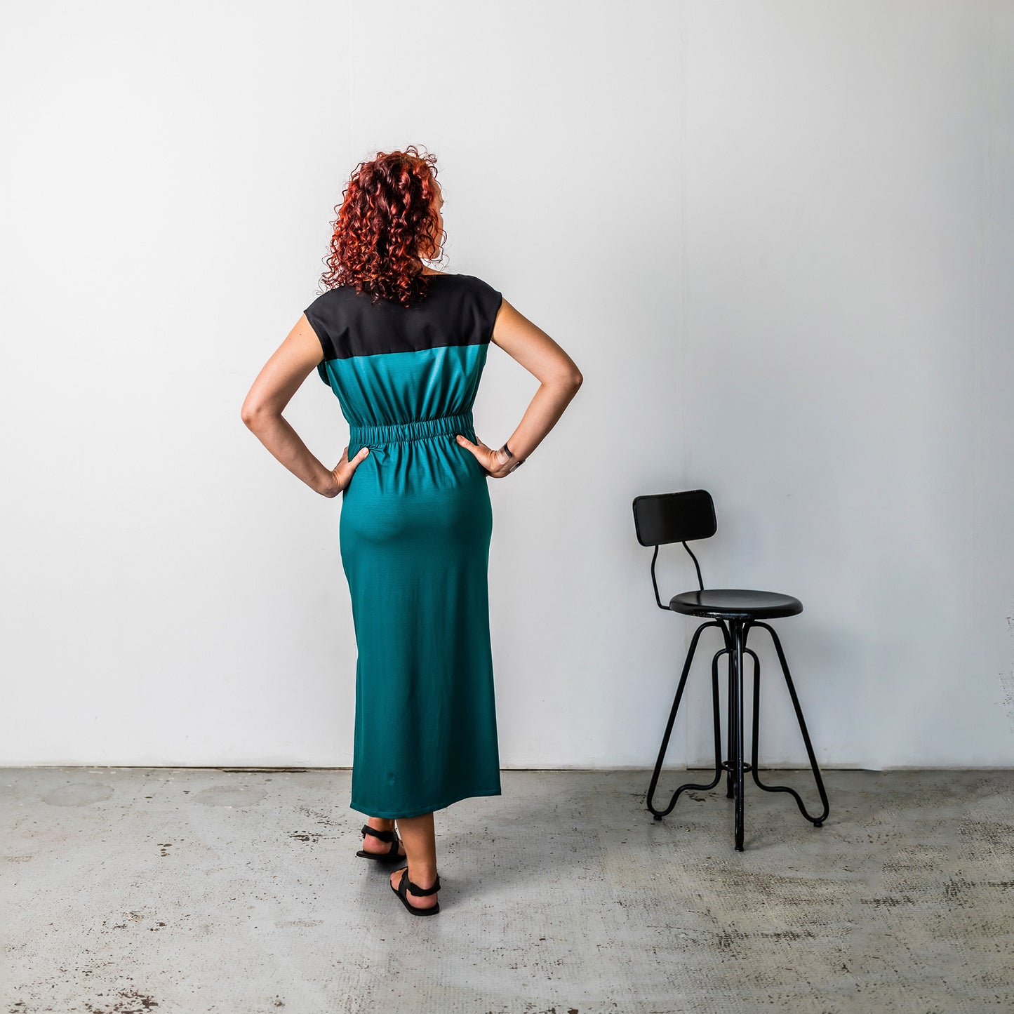ANEMO šaty – shadow teal